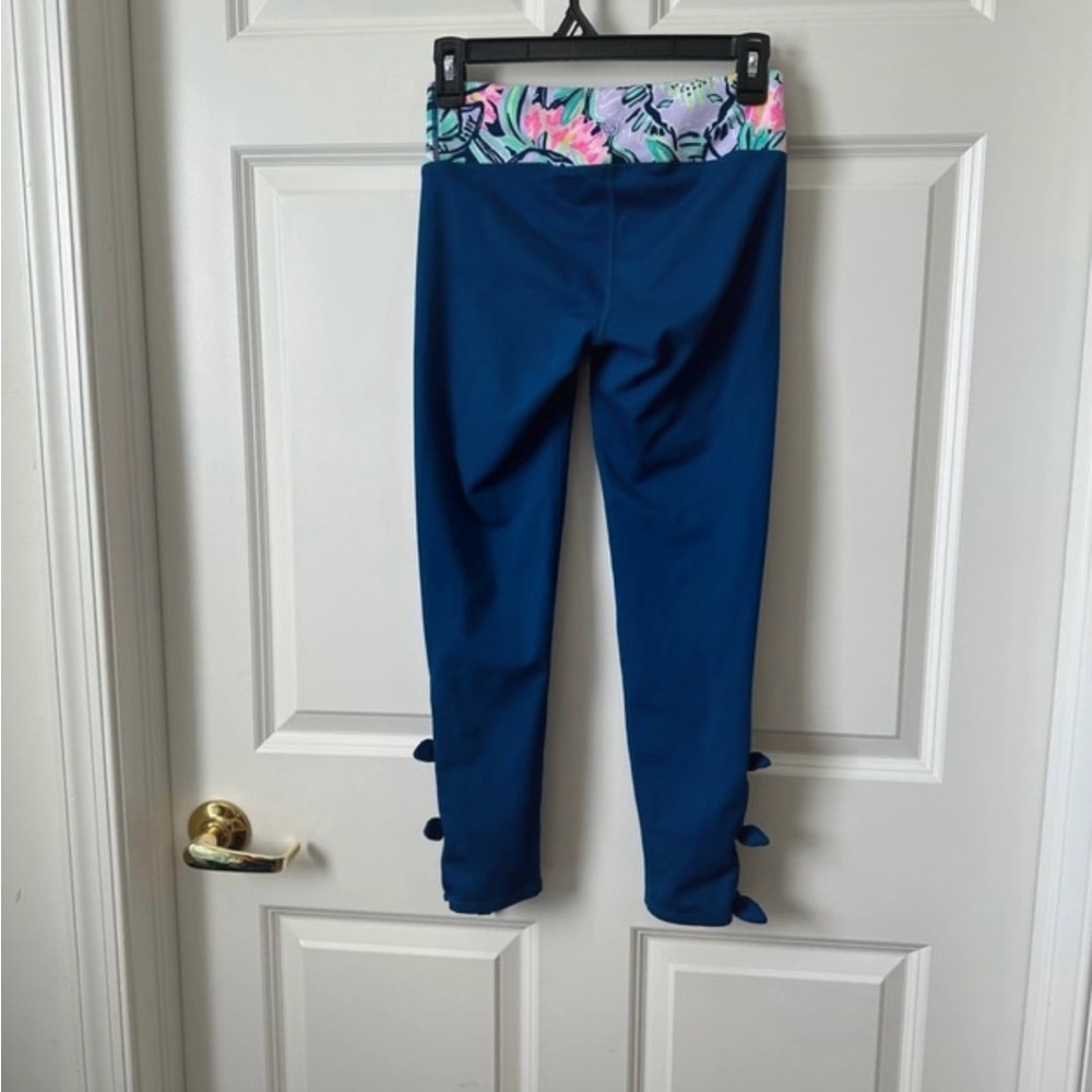 Lilly Pulitzer Noelani Weekender Cropped Leggings Inky Navy Slathouse Size Small - Picture 2 of 8